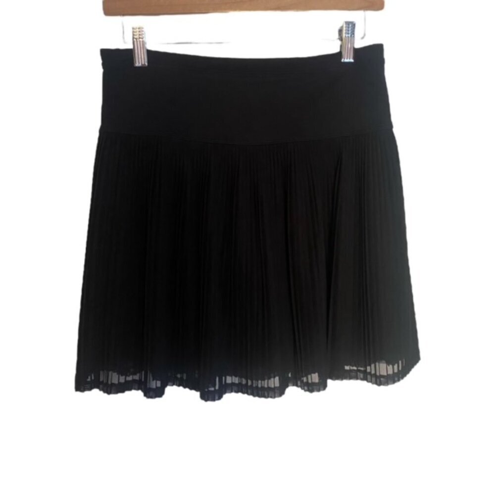 IBKUL Black Pleated Athletic Skort Small
